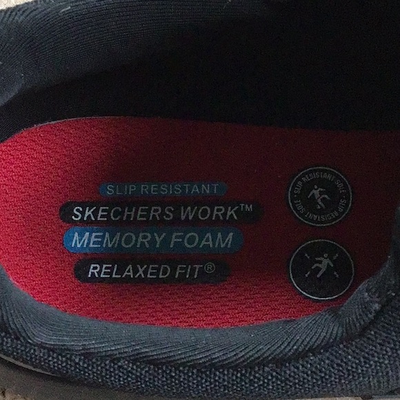 New Skechers All-Black Sneakers - Picture 4 of 11